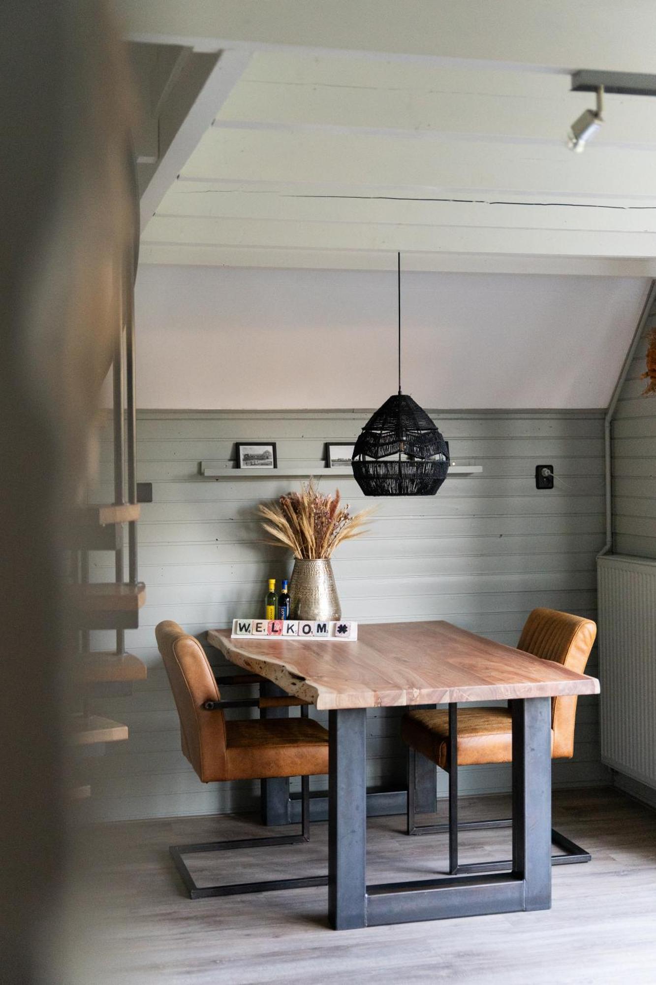 Peaceful Holiday Home In Tuitjenhorn Exteriér fotografie